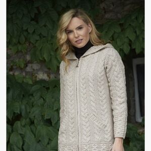 Aran Crafts Wool Sweater Hooded Zip Cardigan Size L/XL